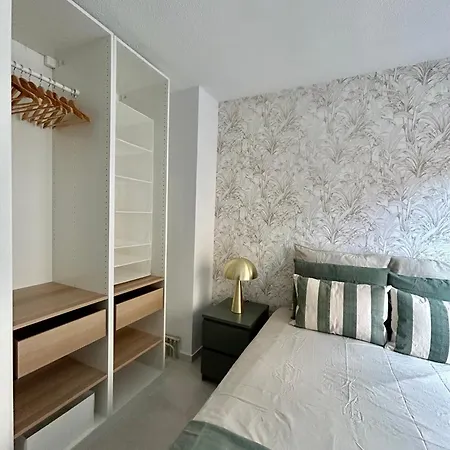 Carré D’or - Private Garage Appartement Menton