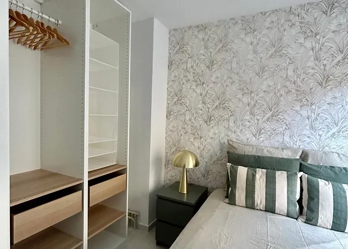 Carré D’or - Private Garage Appartement Menton