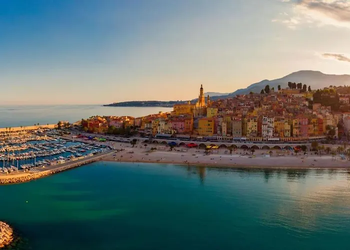 Carré D’or - Private Garage